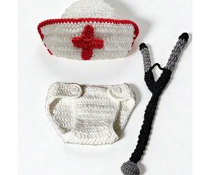 Set infermiera realizzato a mano all'uncinetto: cappello + pannolino + stetoscopio, accessori per fotografia neonati, outfit infermiera per bebè, per celebrazione dei 100 giorni Tagli UnicaTessuto