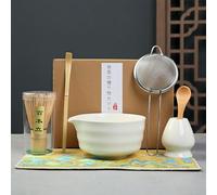 Set Matcha da 7 Pezzi in Stile Giapponese - Kit per la Cerimonia del Tè con Frusta in Bambù, Ciotola da 500ml, Cucchiai, Setaccio, Supporto per Frusta e Panno - Accessori Completi per Matcha (Bianco)