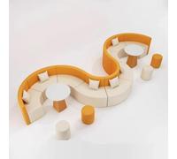 Set moderno e minimalista di divani e tavolini da caffè con curva a S for il tempo libero, combinazione creativa di posti a sedere curvi for area di attesa dell'ufficio, hall della reception(E)