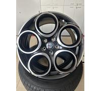 SET N.4 CERCHI IN LEGA 18" ORIGINALE OEM ALFA ROMEO 1 NERA DIAMANTATA PER ALFA R