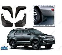 Set Parafanghi in Gomma 4 Pezzi Nero AEspares Per Toyota Fortuner 2004-2016