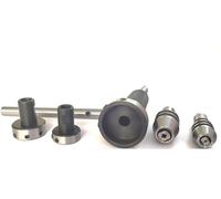 Set porta matrici per contropunta con attacco a spillatura, alesatura e...