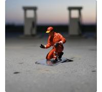 Set Scena Distributore 1:64 Dipinto a Mano Figure Operaio in Scala