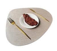 Set tovagliette metalliche in PU - Resistente al calore e impermeabili fino a 100 °C, antiscivolo, forme rotonde/ovali/a goccia, decorazione for tavolo da pranzo europeo 1/4/6/10P(A Platinum,4 Pcs)