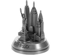 Sewroro Statuetta in Metallo New York City Skyline 3D, Decorazione Casa e Ufficio, Centrotavola Compatto e Scultura Architettonica Souvenir Design Vintage 7x7x8,7 Cm