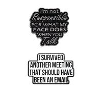 SGSCFG 2 Pezzi di Brosche Divertenti, Badge per Lo Spillo, Badge, Perno E -Mail, Ago di Lettere Inglese, Regalo Personalizzato, Famoso Citazione.