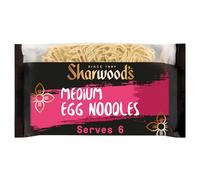 Sharwood's Medium Egg Noodles 340g, Ottimo da aggiungere a soffritti, zuppe e insalate | Non dimenticare: noodles pasta magra riso sottile istantaneo senza carboidrati scatola