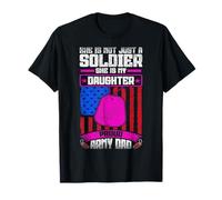 She Is Not Just a Soldier, She Is My Daughter Woman Veteran Maglietta