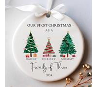 SHENGBEIDZ Ornamento Natalizio Personalizzato in Ceramica, Regali di Nozze per Coppie 2025 - Decorazione per Il Primo Natale da Sposati, Regalo Decorativo per L'Albero di Natale(Style 1)