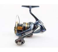 SHIMANO 21 ULTEGRA FC CI4+ - CAPIENZA (MM/M - LB/YDS): 0.18-290 / 0.20-240 / 0.25-160, MAX DRAG (KG): 9, RATIO: 6.0/1, PESO (GR): 225, CUSCINETTI: 5 + 1, MODELLO: 2500HGFC