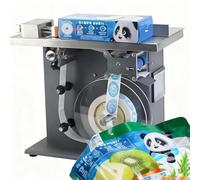 SIEEOUR Macchina Etichettatrice Da Tavolo, Macchina Etichettatrice Semi-Automatica Angolo Retto, con Controllo Microcomputer Plc, Precisione ±0.5mm,15-30 Pezzi/Min, per Cosmetrico e Alimentare