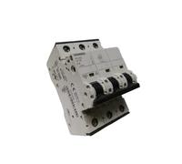Siemens Interruttore magnetotermico 5SY63047 3 poli 4 A 6 kA C 3 moduli