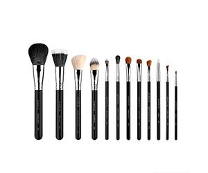Sigma Beauty Ck001 Set Di Pennelli Da Trucco Da 12 - Set Di Kit Essenziali Per Il Trucco, Per Fondotinta, Cipria, Correttore E Contorno - Pennelli Da Trucco Professionali Per Ombretti, Fard E Labbra