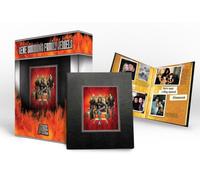 Signature Series:Gene Simmons - Signature Series: Gene Simmons