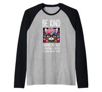 Sii Gentile Tutti quelli Che Incontri Stanno combattendo Una Maglia con Maniche Raglan
