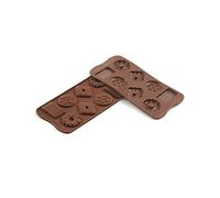 silikomart | SCG25 Stampo in Silicone per Cioccolatini CHOCO BISCUITS, Antiaderente, 8 Cioccolatini, Confezione da 1 Stampo per Dolci, Easy Choc, Ø 6,5 mm - Ø 6,4 mm - Ø 6,2 mm - Ø 7,8 mm, Made in Italy