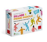 Sillabe e prime parole. Con libretto istruzioni. Con 4 mazzi di carte 250 (3 sets da 50 cards, 1 set da100 cards). Con tombola con tabellone, cartellette, tessere e gettoni
