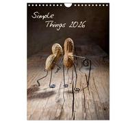 Simple Things 2026 (Wandkalender 2026 DIN A4 hoch), CALVENDO Monatskalender: Kleine Geschichten mit Erdnussmännchen