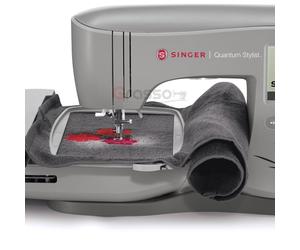 Singer Quantum Stylist Em200 + 5 Anni di Garaniza