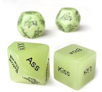 Sinorichh Quattro dadi verdi che si illuminano al buio, accessori per feste, giocattoli divertenti, un regalo adatto sia per uomini che per donne.