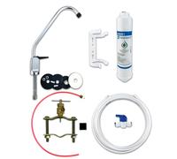Sistema di filtraggio sottolavello per acqua potabile, include rubinetto e accessori (etichetta in lingua italiana non garantita)