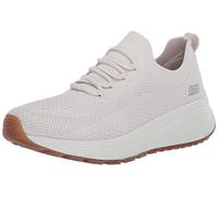 Skechers Sei alla ricerca di un nuovo paio di slip on? Regalati allora questa creazione per donne della marca Skechers. Il materiale in Sintetico e Tessuto ed il colore bianco definiscono con stile un