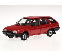 Skoda Forman 1990 rosso modello di auto CLC446N22 IXO 1:43