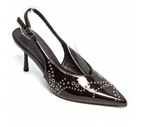 Slingback con tacco e scarpa - Disponibile in beige, nero, marrone e bordeaux Lo slingback Cescarpins à bout point si distingue per i suoi clous métalliques decorativi e la sua finitura vernie. Habita