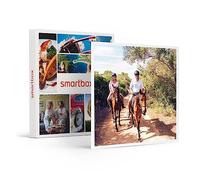 smartbox - Cofanetto Regalo per Uomo o Donna - Fuga di 2 Giorni con Passeggiata a Cavallo - Idee Regalo Originale - 1 Notte con gita a Cavallo o lezione di Equitazione