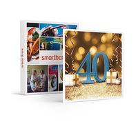 Smartbox - Cofanetto Regalo per Uomo o Donna - Buon 40 Compleanno! - Idee Regalo Originale - 1 Soggiorno, 1 Cena, 1 Trattamento Benessere o 1 attività Sportiva da 1 a 4 Persone