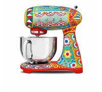 Smeg, Impastatrice Planetaria SMF03DGEU, 10 Livelli di Velocità, Funzione Smooth Start, Ciotola da 4,8 L, Sicurezza Blocco Motore, 3 Fruste, Gancio e Coperchio in Dotazione, 800W, Dolce & Gabbana
