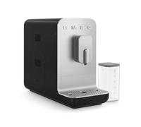 Smeg, Macchina da Caffè Espresso Automatica BCC13BLMEU, Sistema Latte, Macinacaffè Integrato, Sistema Thermoblock, Serbatoio 1,4 L, Cassetto Raccogligocce Rimovibile, Dimensioni Compatte, 1350W, Nero