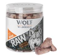 Dummy con passante Wolf of Wilderness - 70 g snack premium Wolf of Wilderness - RAW Cuori di pollo