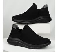 Sneakers da uomo nere,semplici e traspiranti, adatte per uso sportivo, basic di Manfinity abbinabili con leggings di moda EUR37,EUR38,EUR39,EUR40,EUR41,EUR42,EUR43,EUR44,EUR45Colore unico