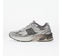 Sneakers New Balance 2010 Metallic Silver Grey 38