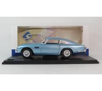 Solido Aston Martin DB5 metallic light blue 1964 1/18 S1807104
