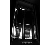 SOMBRAS EN EL BALNEARIO