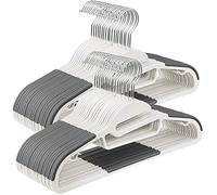 SONGMICS Grucce in Plastica 50 Pezzi, Apertura per Collo Stretto, Antiscivolo e Salvaspazio, Spessore 0,5 cm, Larghezza 41,5 cm, Gancio Girevole a 360°, Bianco e Grigio Scuro CRP041W04