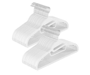 SONGMICS Set di 50 grucce in plastica, grucce con apertura a U, salvaspazio, spessore 0,5 cm, larghezza 41,5 cm, gancio girevole a 360°, colore: bianco CRP041W05