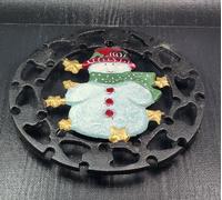 sottopentola rotondo materiale ghisa decoro pupazzo di neve cm ø 17