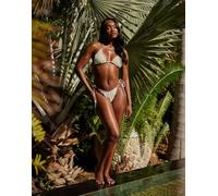 South Beach - Top bikini a triangolo color crema in pizzo con fiore rosa e volant sui bordi-Bianco 40