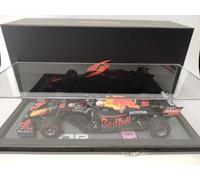 Spark Red Bull RB16B Max Verstappen Abu Dhabi GP World Champion 2021 1/18 18S609