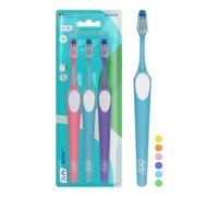 Spazzolino TePe Nova, Medium, Colori Assortiti, 3pz | Punta allungata per un accesso migliore ai denti posteriori, Setole medium per una rimozione della placca facile e sicura