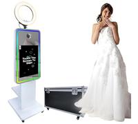 Specchio magico per cabina fotografica da 21,5 pollici, display touch portatile, cabina fotografica, mini PC incorporato per Windows, fotocamera, anello di luce, illuminazione RGB per selfie,