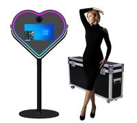 Specchio per fotocamera DSLR, specchio magico portatile per fotocamera, a forma di cuore, cabina fotografica con touch screen, 54,6 cm, per feste e matrimoni (nero + custodia da volo)