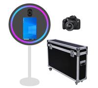 Specchio Photo Booth con APP Software Magic Selfie Station Shell Stand Photobooth Macchina Touch Screen con luce RGB e Trolley Flight Case per eventi (Bianco A, macchin fotocamera)