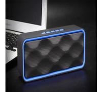 Sperimenta un suono surround a 360, un'eccellente compatibilità che garantisce una connessione perfetta e un altoparlante che sfida gli elementi