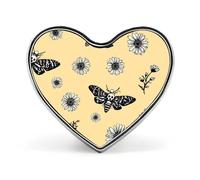 Spilla a forma di cuore con falena della morte, distintivo smaltato, spilla decorativa per abbigliamento, accessorio per costumi da festa di matrimonio.
