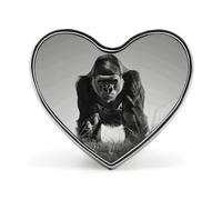 Spilla a forma di cuore con gorilla nell'erba per uomo e donna, in lega di alluminio, con smalto, ideale per camicie, borse, colletti, abiti, giacche e cappelli.