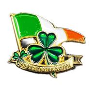 Spilla a forma di trifoglio con trifoglio a forma di trifoglio con bandiera irlandese Happy St Patrick's Day, smaltata, accessorio regalo memorabilia, Metallo